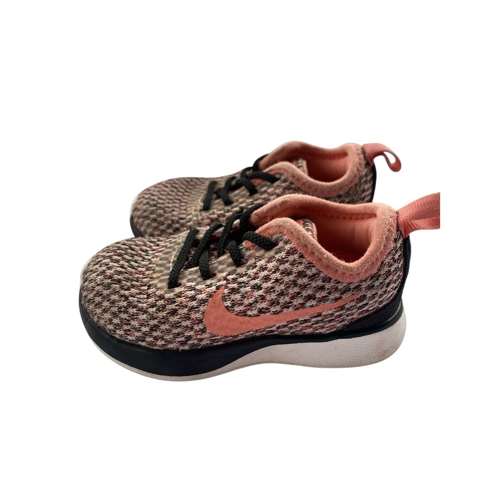 Nike Kids Dualtone Racer SE GS Sneakers Black/Sunblush Size 5C  US